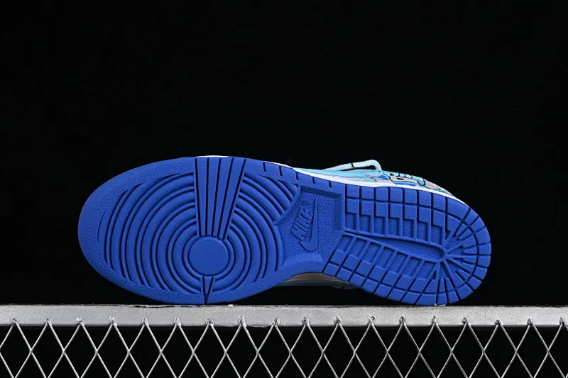 All categories Nk SB Dunk series Nk SB Dunk Low Low-top sneakers Nk Dunk Low Graffiti deconstruction style Casual diary Gradient splash letters SB strap low-top casual sneakers DV0831-104